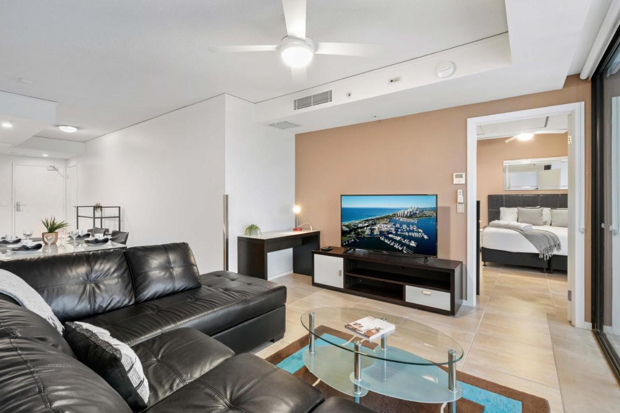 Sierra Grand Broadbeach - Self Contained & Privately Managed Apartments Голд-Кост Екстер'єр фото