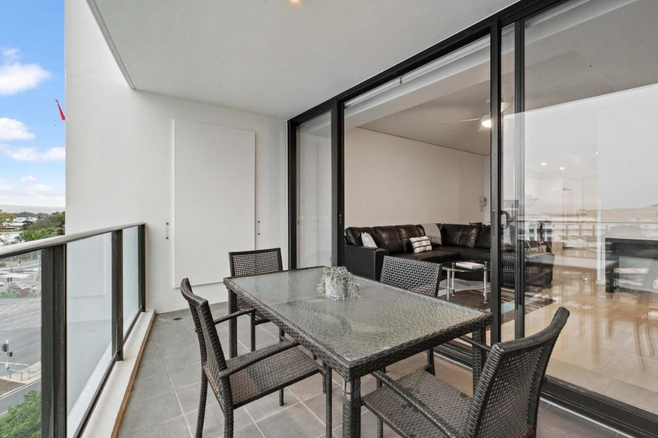 Sierra Grand Broadbeach - Self Contained & Privately Managed Apartments Голд-Кост Екстер'єр фото