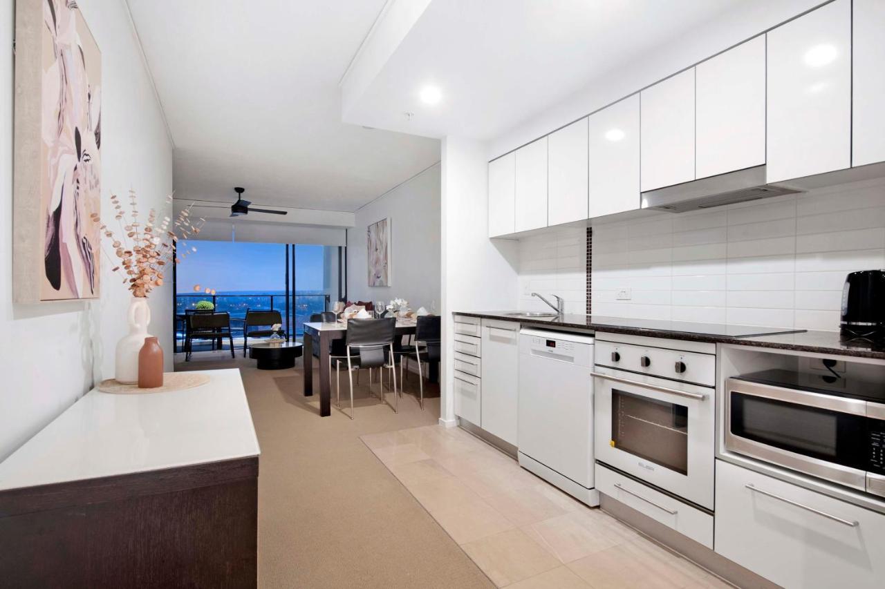 Sierra Grand Broadbeach - Self Contained & Privately Managed Apartments Голд-Кост Екстер'єр фото