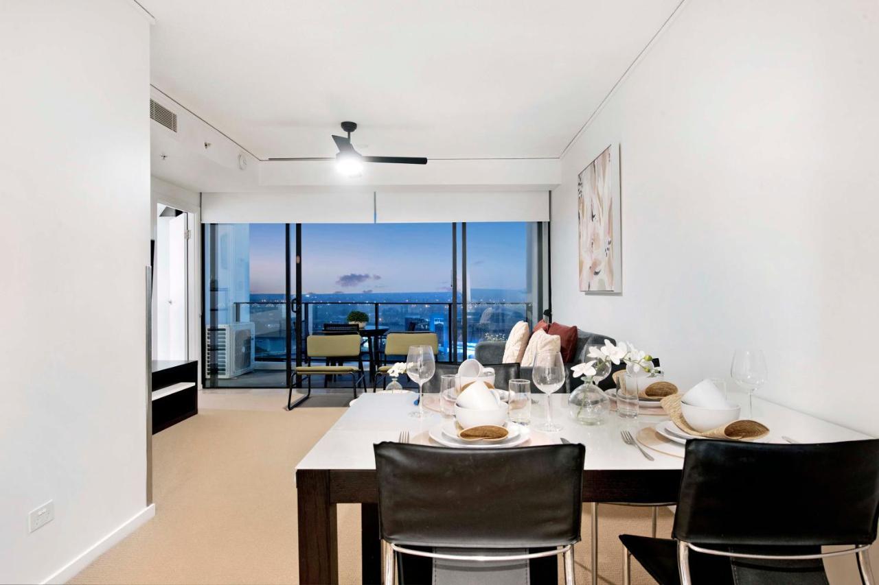 Sierra Grand Broadbeach - Self Contained & Privately Managed Apartments Голд-Кост Екстер'єр фото