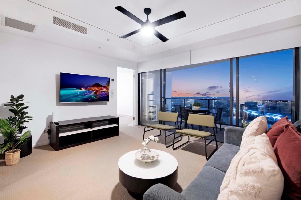 Sierra Grand Broadbeach - Self Contained & Privately Managed Apartments Голд-Кост Екстер'єр фото