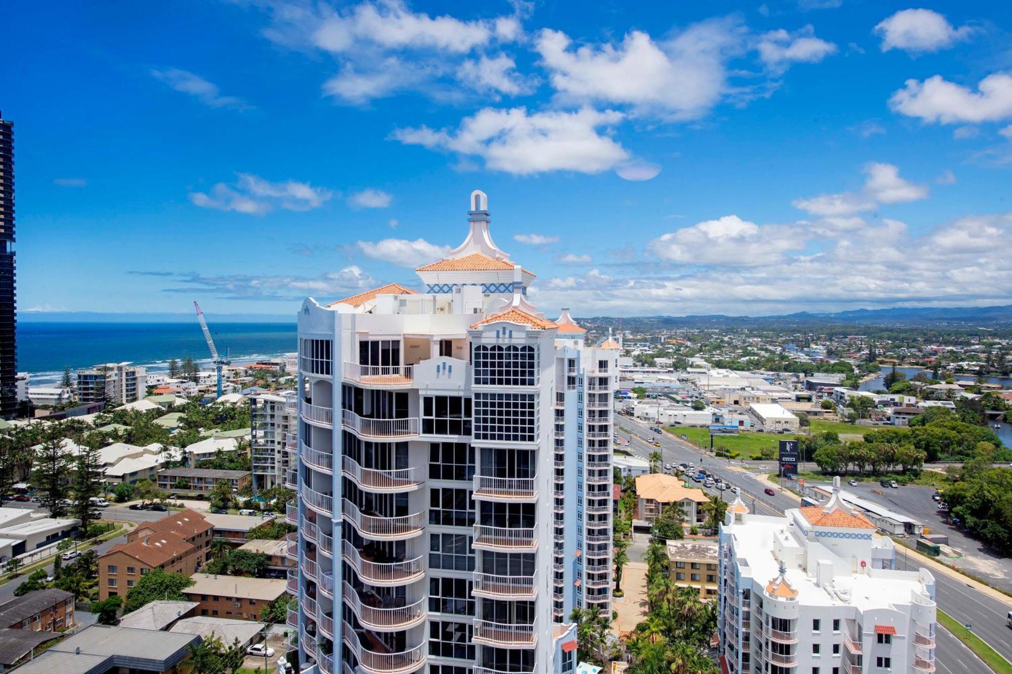 Sierra Grand Broadbeach - Self Contained & Privately Managed Apartments Голд-Кост Екстер'єр фото